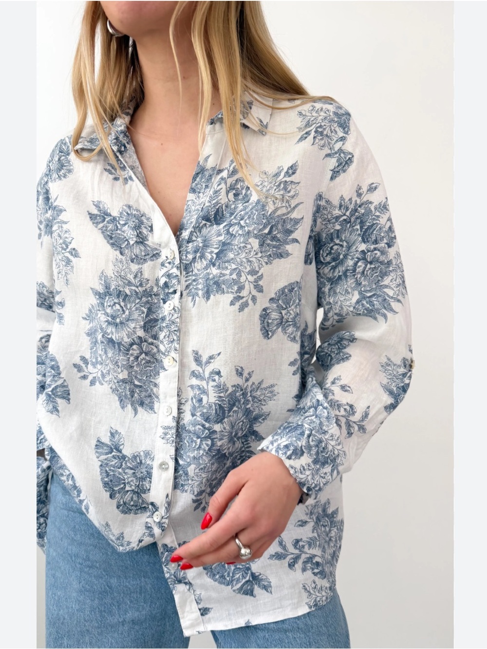 Rachel Zoe 100% Linen Relaxed Floral Print Buttoned Front Shirt. S